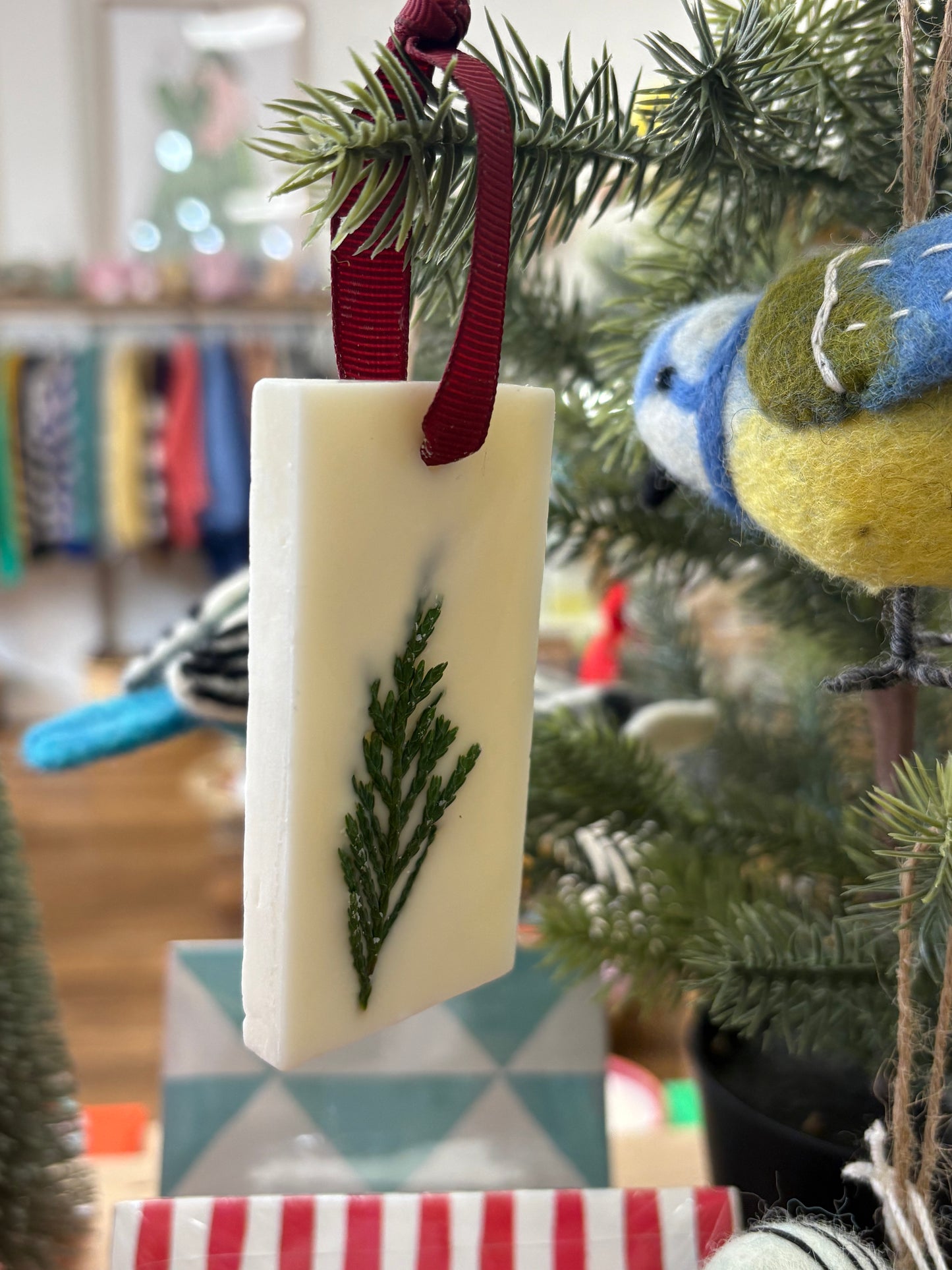 Oregon Forest Wax Melt Ornament | Tree Hanging Wax Melt
